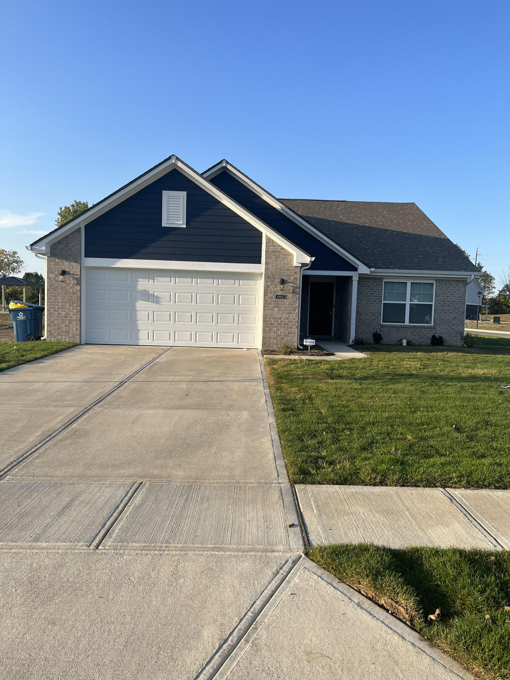 10922 Helmcrest Drive Indianapolis IN 46239