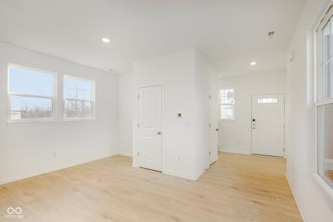 16054 Meadow Frost Court Fishers IN 46037