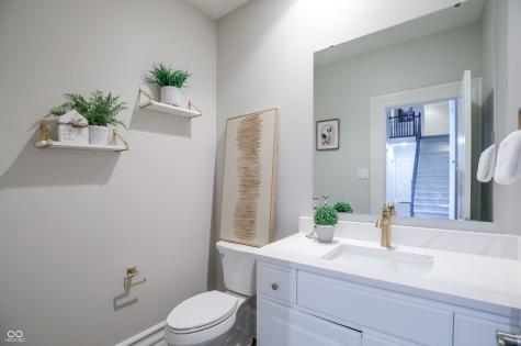 1013 Pine Hill Way Carmel IN 46032