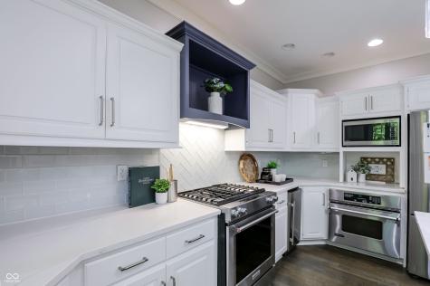 1013 Pine Hill Way Carmel IN 46032