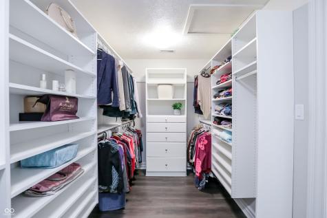 1013 Pine Hill Way Carmel IN 46032