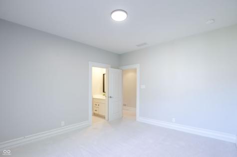 1013 Pine Hill Way Carmel IN 46032
