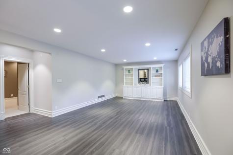1013 Pine Hill Way Carmel IN 46032