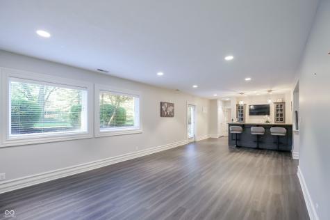 1013 Pine Hill Way Carmel IN 46032