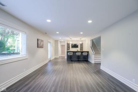 1013 Pine Hill Way Carmel IN 46032