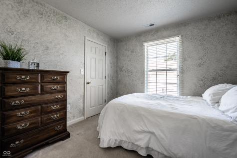 19433 Pathway Pointe Noblesville IN 46062
