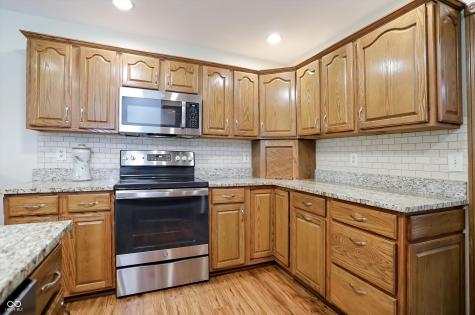 4534 Fairhope Drive Indianapolis IN 46237