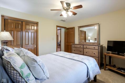 4534 Fairhope Drive Indianapolis IN 46237