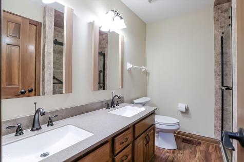 4534 Fairhope Drive Indianapolis IN 46237