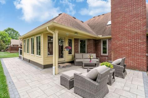 4534 Fairhope Drive Indianapolis IN 46237