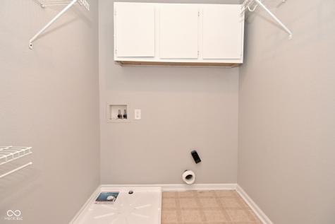 2103 Cedarmill Drive Franklin IN 46131