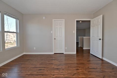 2103 Cedarmill Drive Franklin IN 46131