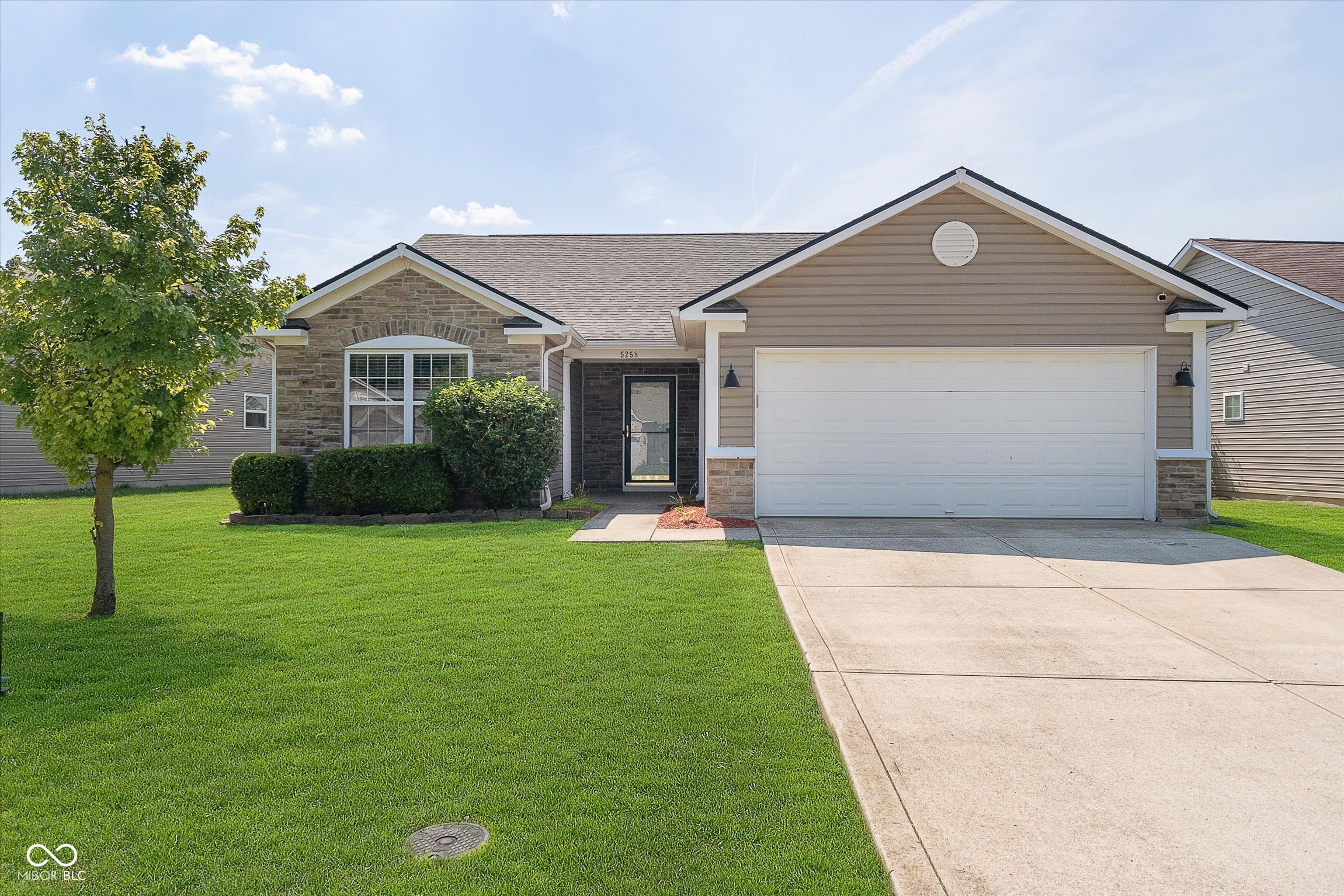 5258 Brassie Drive Indianapolis IN 46235