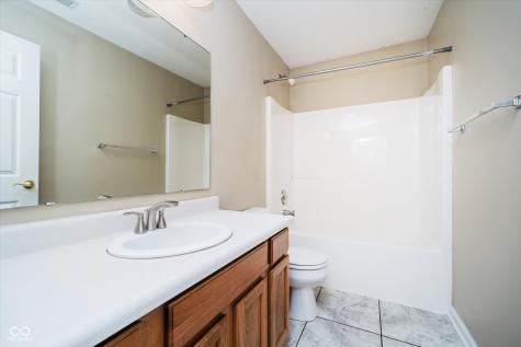 5258 Brassie Drive Indianapolis IN 46235