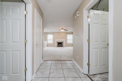 5258 Brassie Drive Indianapolis IN 46235