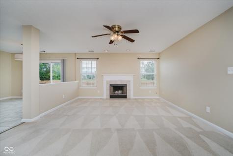 5258 Brassie Drive Indianapolis IN 46235
