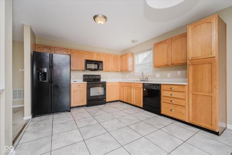 5258 Brassie Drive Indianapolis IN 46235