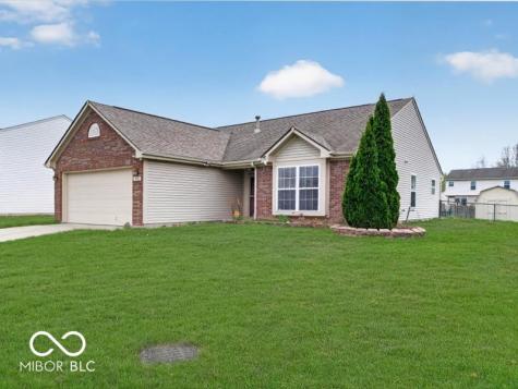 8625 Baypointe Drive Avon IN 46123