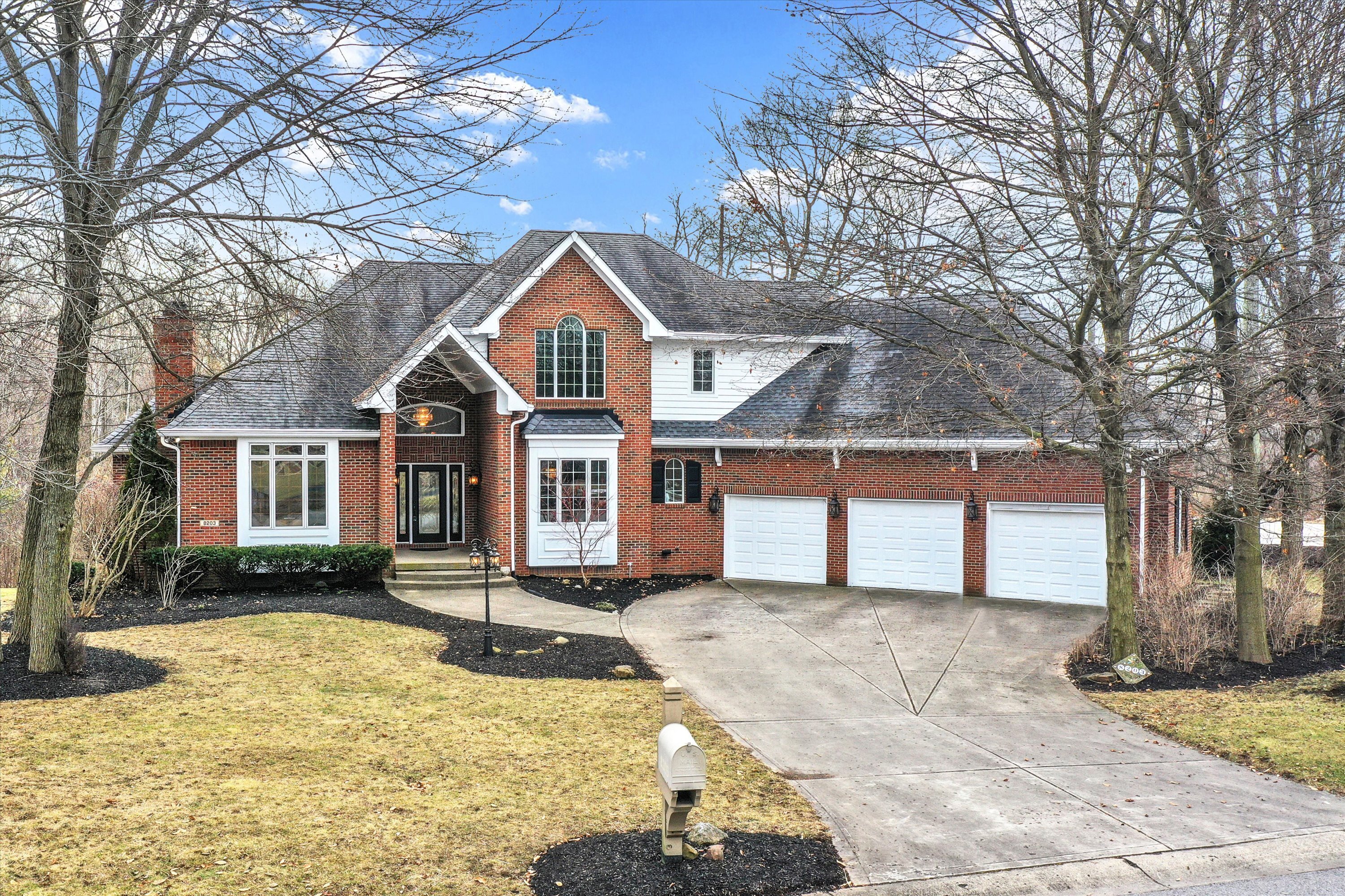 8203 Traders Hollow Lane Indianapolis IN 46278
