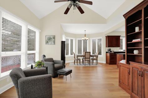 8203 Traders Hollow Lane Indianapolis IN 46278