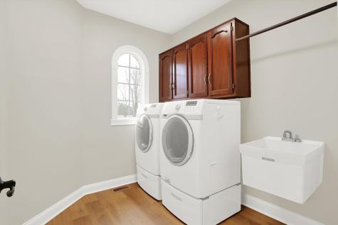 8203 Traders Hollow Lane Indianapolis IN 46278