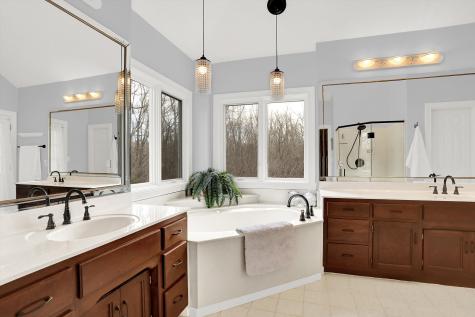 8203 Traders Hollow Lane Indianapolis IN 46278