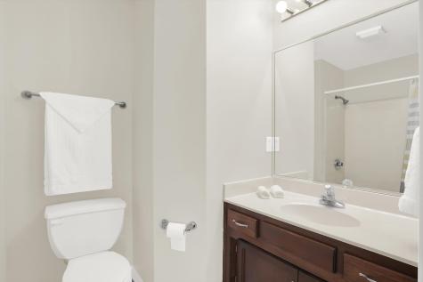 8203 Traders Hollow Lane Indianapolis IN 46278