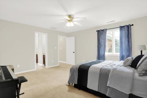8203 Traders Hollow Lane Indianapolis IN 46278
