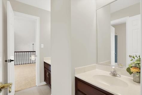 8203 Traders Hollow Lane Indianapolis IN 46278