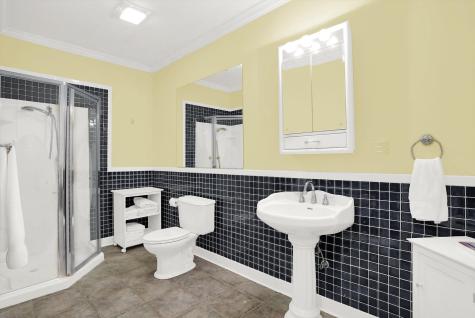 8203 Traders Hollow Lane Indianapolis IN 46278