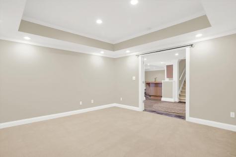 8203 Traders Hollow Lane Indianapolis IN 46278