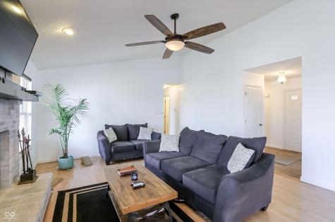 5773 Saint Simons Drive Indianapolis IN 46237