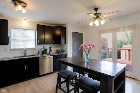 5773 Saint Simons Drive Indianapolis IN 46237