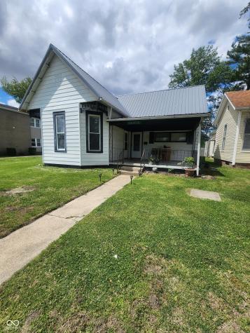 528 W 5th Street Seymour IN 47274