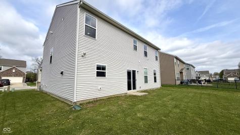 8341 Welder Place Indianapolis IN 46237