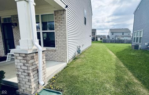 8341 Welder Place Indianapolis IN 46237