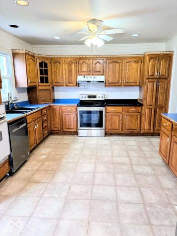 310 2nd Street NE Carmel IN 46032