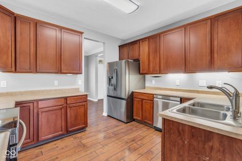 1394 Longleaf Street Avon IN 46123