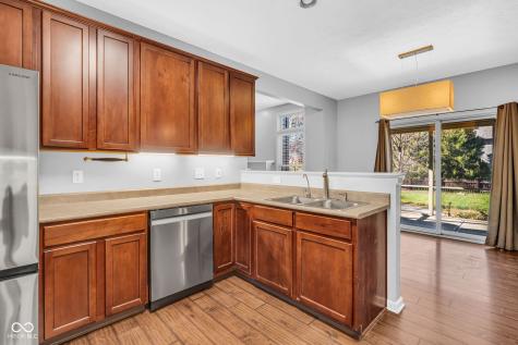 1394 Longleaf Street Avon IN 46123