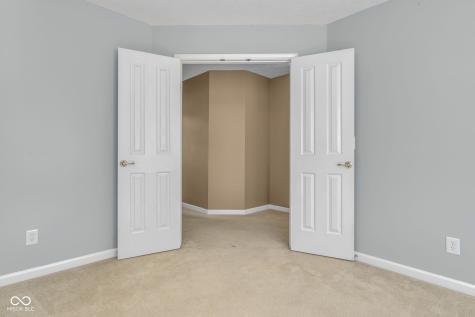 1394 Longleaf Street Avon IN 46123