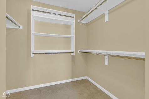 1394 Longleaf Street Avon IN 46123