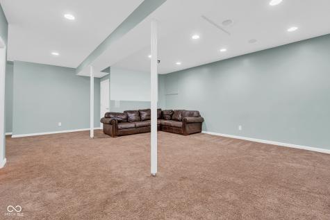 1394 Longleaf Street Avon IN 46123