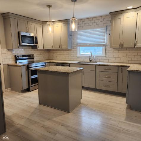 404 S Illinois Street Arcadia IN 46030