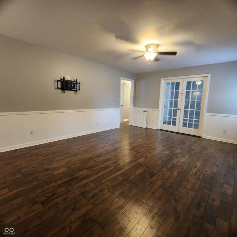 404 S Illinois Street Arcadia IN 46030