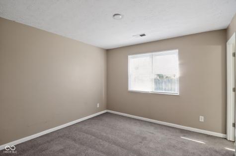 5536 Furnas Court Indianapolis IN 46221