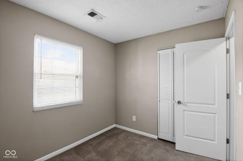 5536 Furnas Court Indianapolis IN 46221