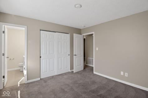 5536 Furnas Court Indianapolis IN 46221