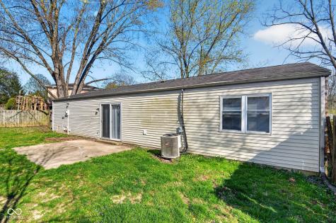 5536 Furnas Court Indianapolis IN 46221