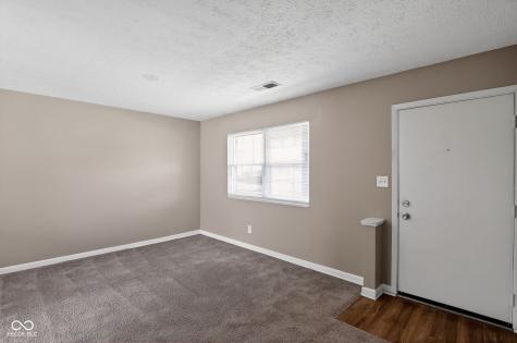 5536 Furnas Court Indianapolis IN 46221