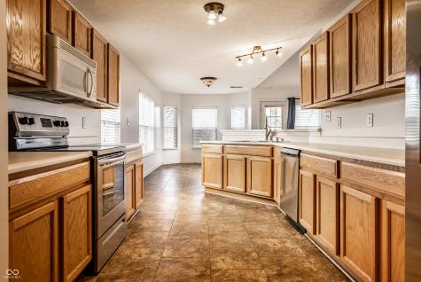 5896 Hollow Oak Trail Carmel IN 46033